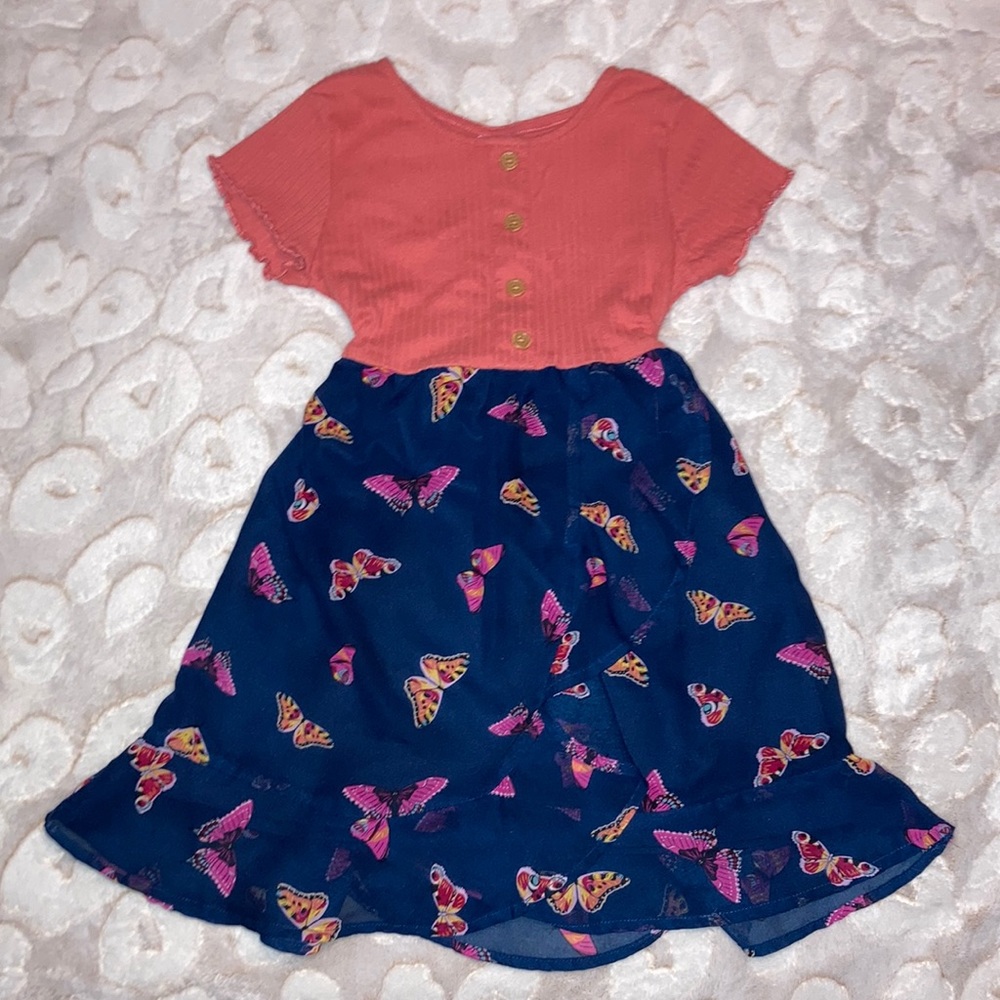 3 Cute Girls Dresses (2 that match)